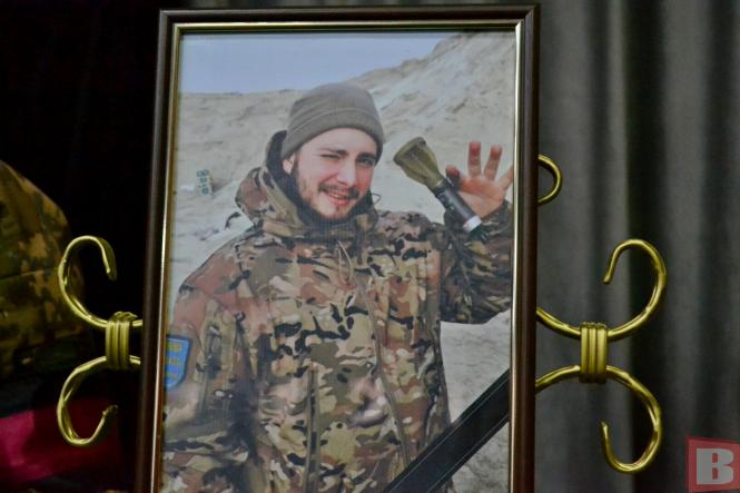 Новини Хмельницького - фото з “Був елітою нації”. Хмельницький попрощався з 25-річним Максимом Хохлачовим