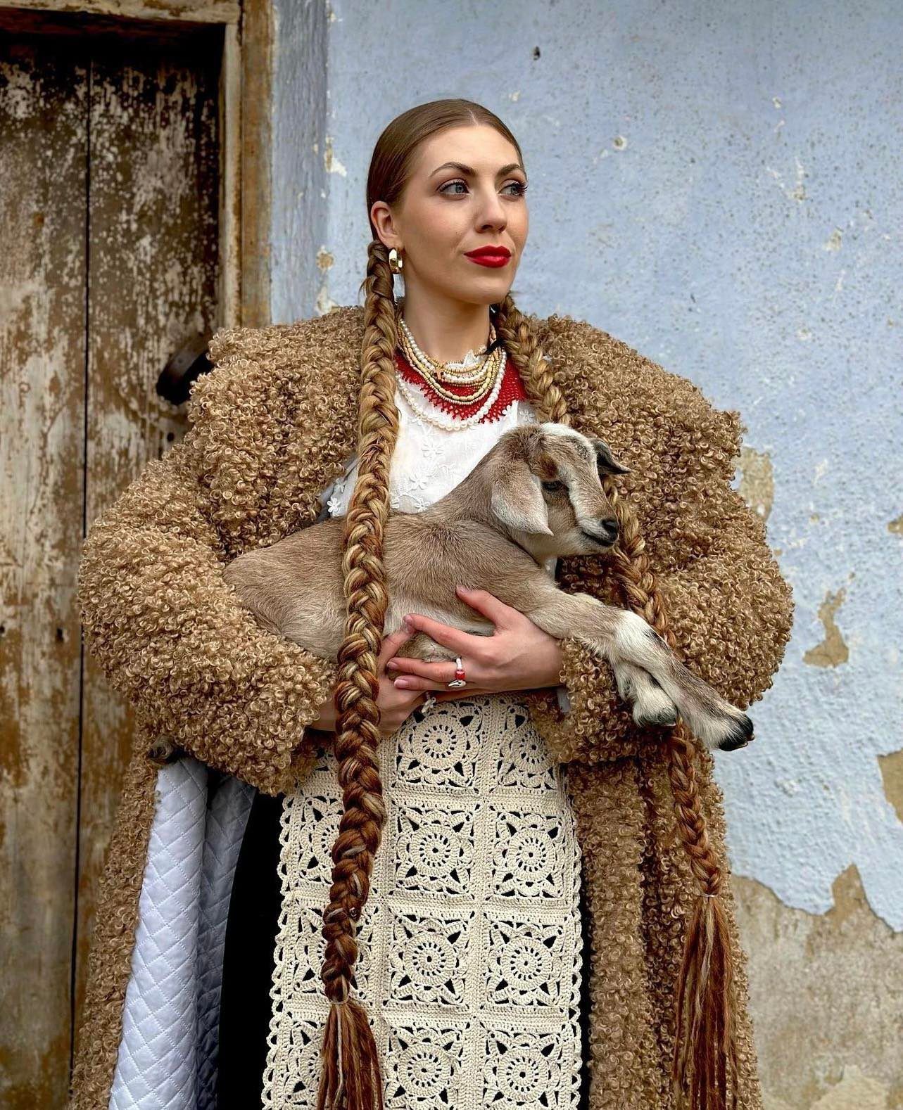 Новини Вінниці - фото з Від графіка до дизайнерки аксесуарів. Як війна навчила вінничанку втілювати мрії у життя