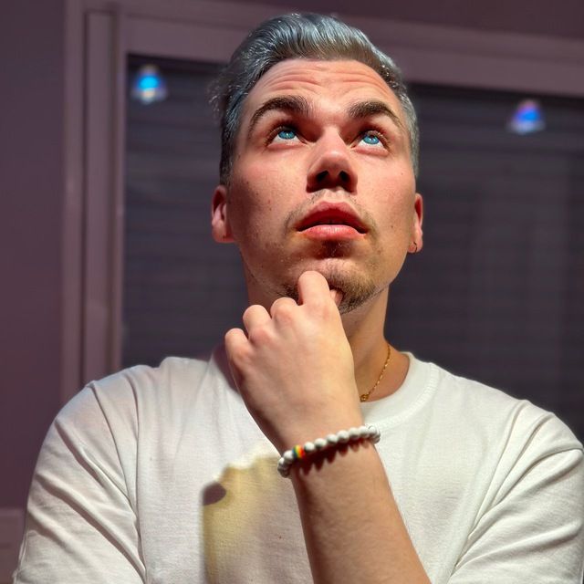 Новини Тернополя - фото з Лік іде на дні. Волонтер з Тернополя просить допомогти подолати хворобу