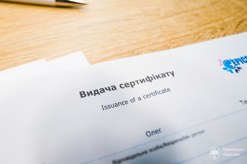 Новини Тернополя - фото з У Тернополі сім’ї переселенців, які постраждали від війни, отримають грошові сертифікати на продукти (ОНОВЛЕНЕ)