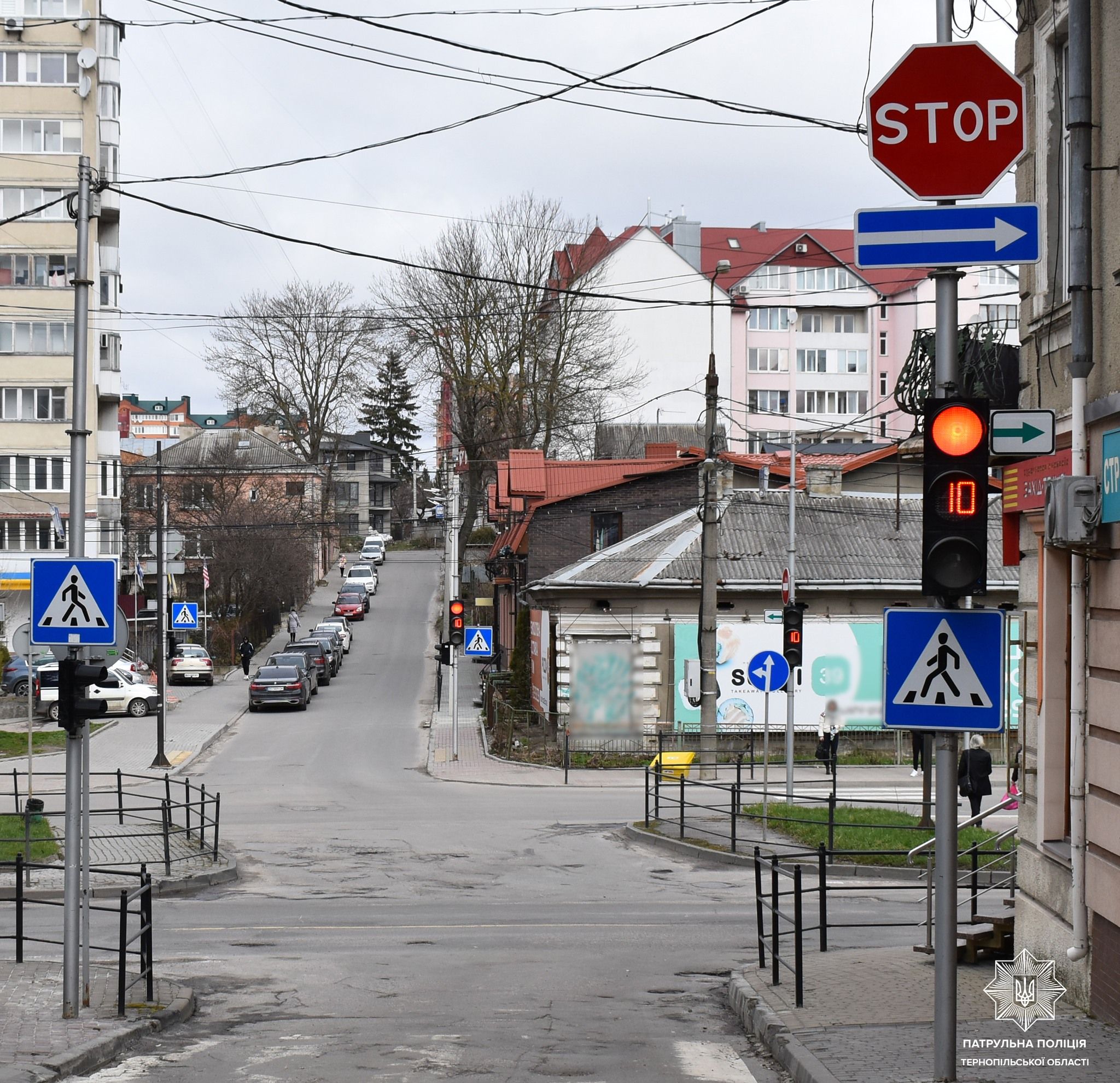 Новини Тернополя - фото з Патрульні розповіли, як правильно переїжджати перехрестя вулиць С.Крушельницької та Ю.Опільського