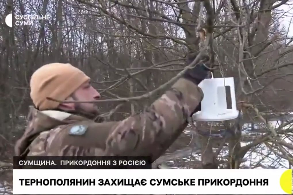 Новини Тернополя - фото з Він у вільний час розписує тубуси гранатометів. Історія «Друга безіменного» з Тернопільщини