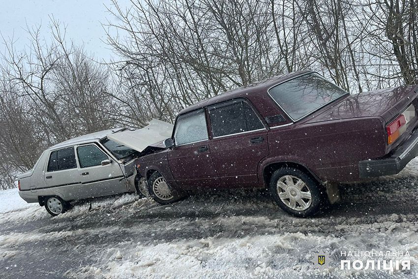 Новини Хмельницького - фото з ДТП у Хмельницькому районі: зіткнулися «ЗАЗ» та «ВАЗ»