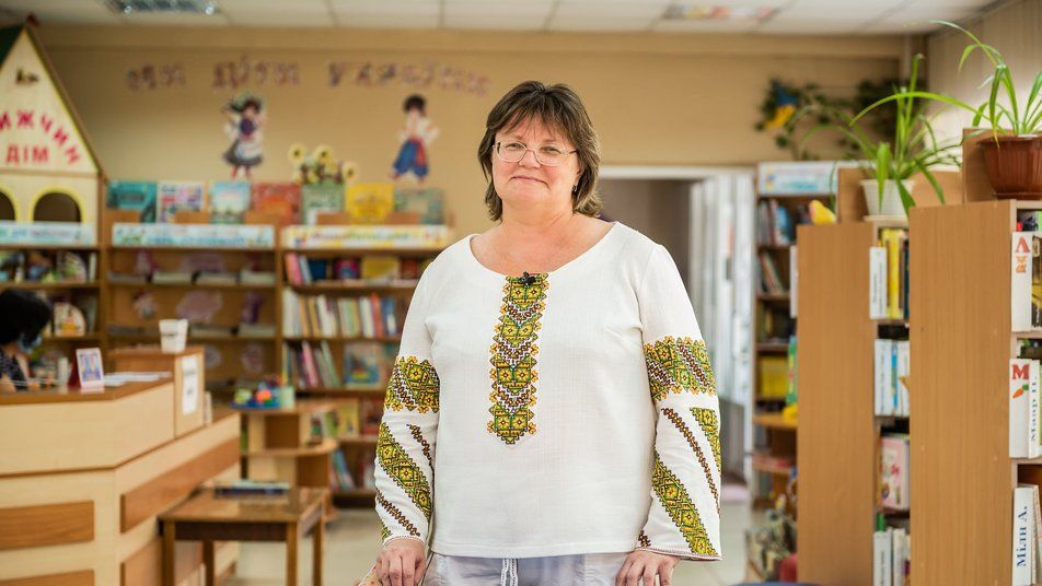 Новини Тернополя - фото з На Тернопільщині вишивають сорочку Шевченку