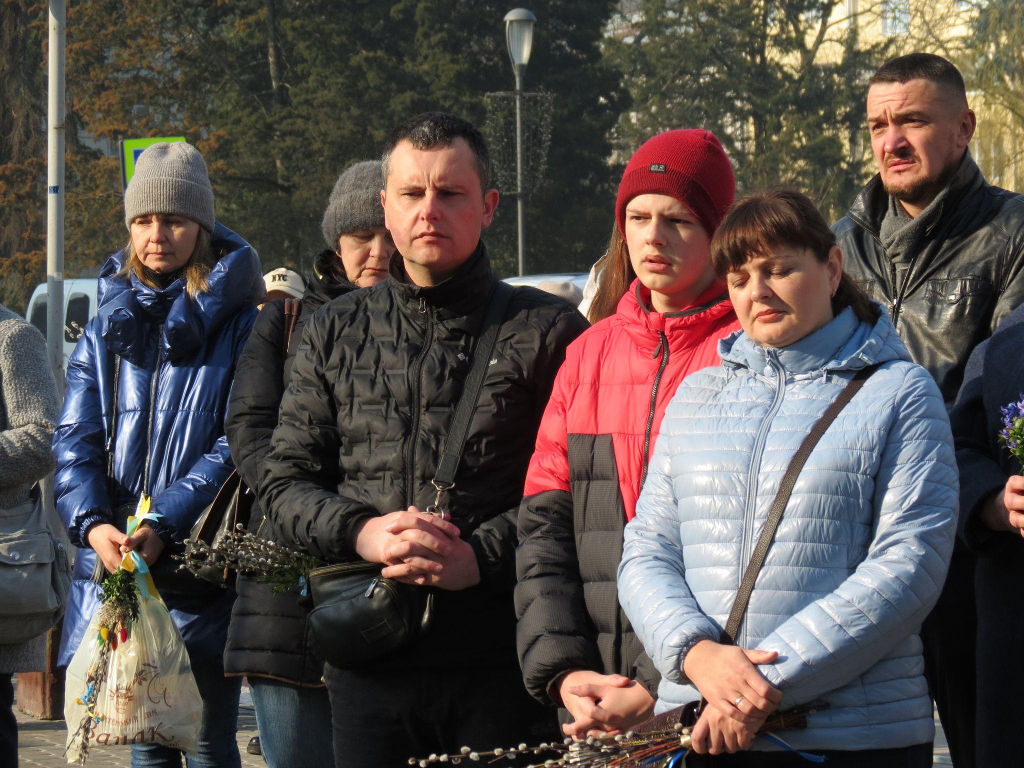 Новини Тернополя - фото з Як тернополяни освячували вербу: репортаж з храмів