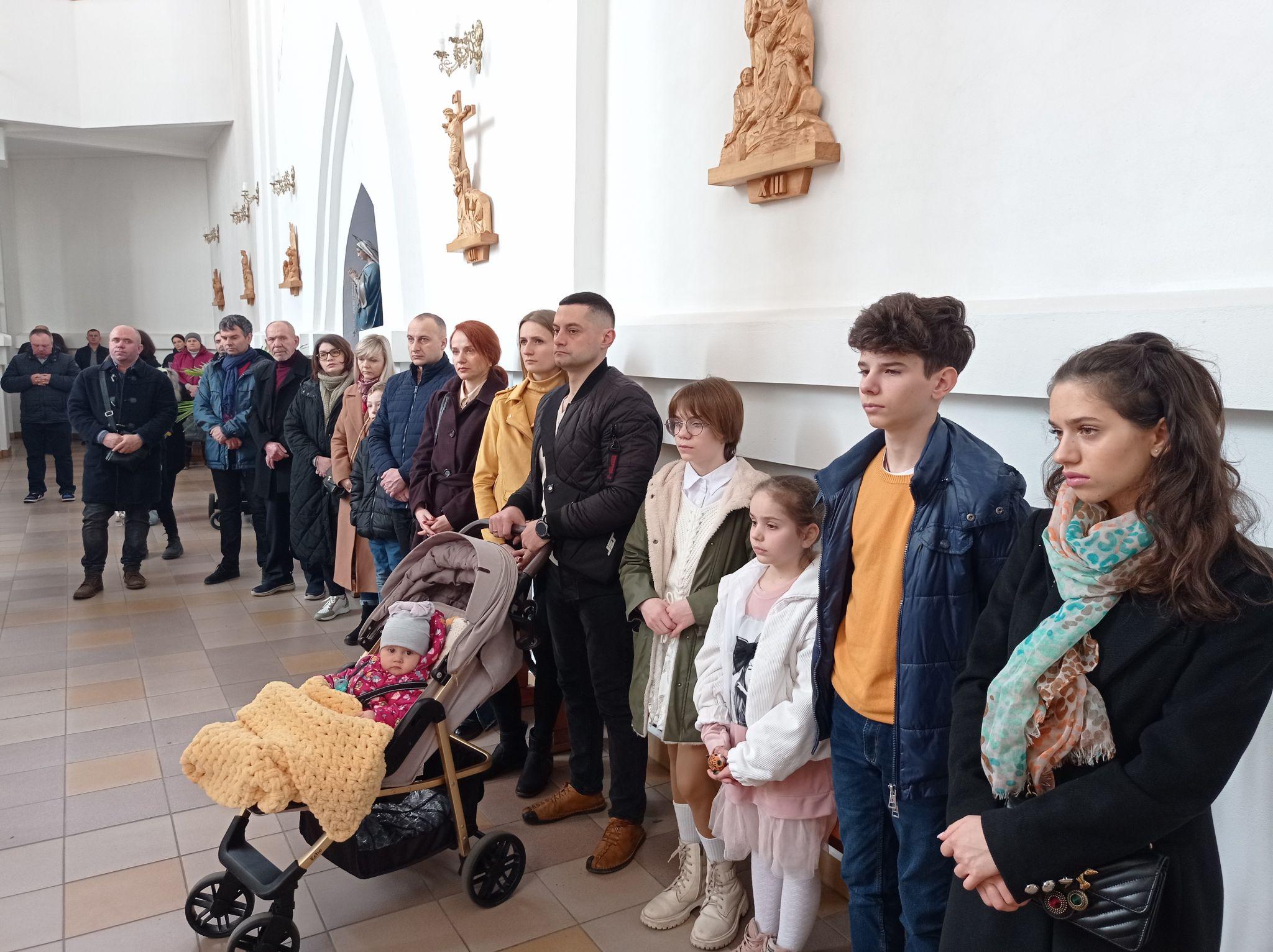 Новини Тернополя - фото з Як римо-католики святкують Великдень у Тернополі (РЕПОРТАЖ)