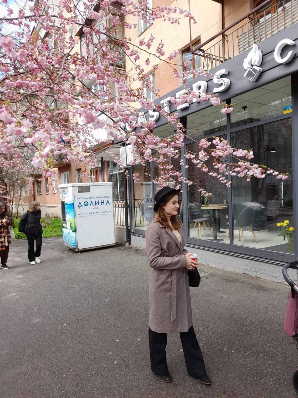 Новини Вінниці - фото з Сезон фотосесій на Порика офіційно відкритий. У Вінниці зацвіли сакури (ФОТО ДНЯ)