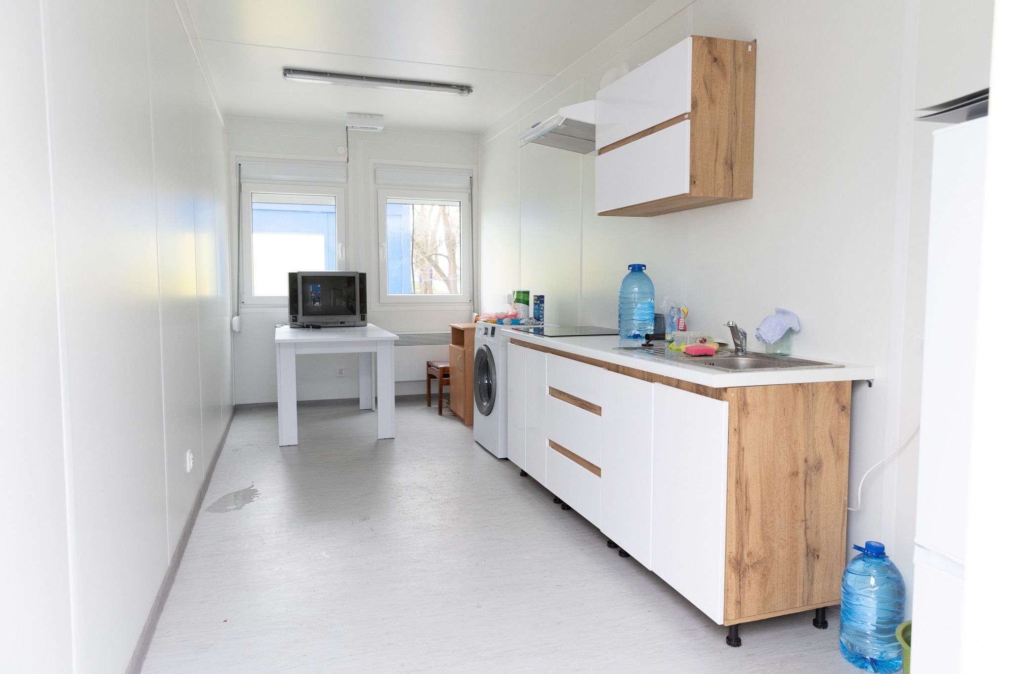 Новини Тернополя - фото з В яких умовах живуть переселенці на Тернопільщині? Фотоогляд модульного містечка