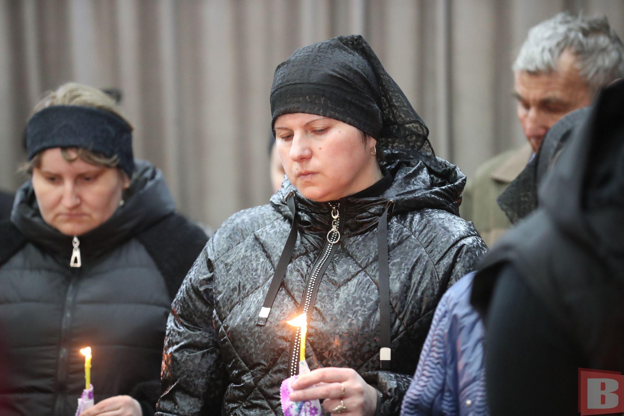 Новини Хмельницького - фото з Загинув як герой. Попрощалися з 24-річним солдатом Сергієм Ющишиним