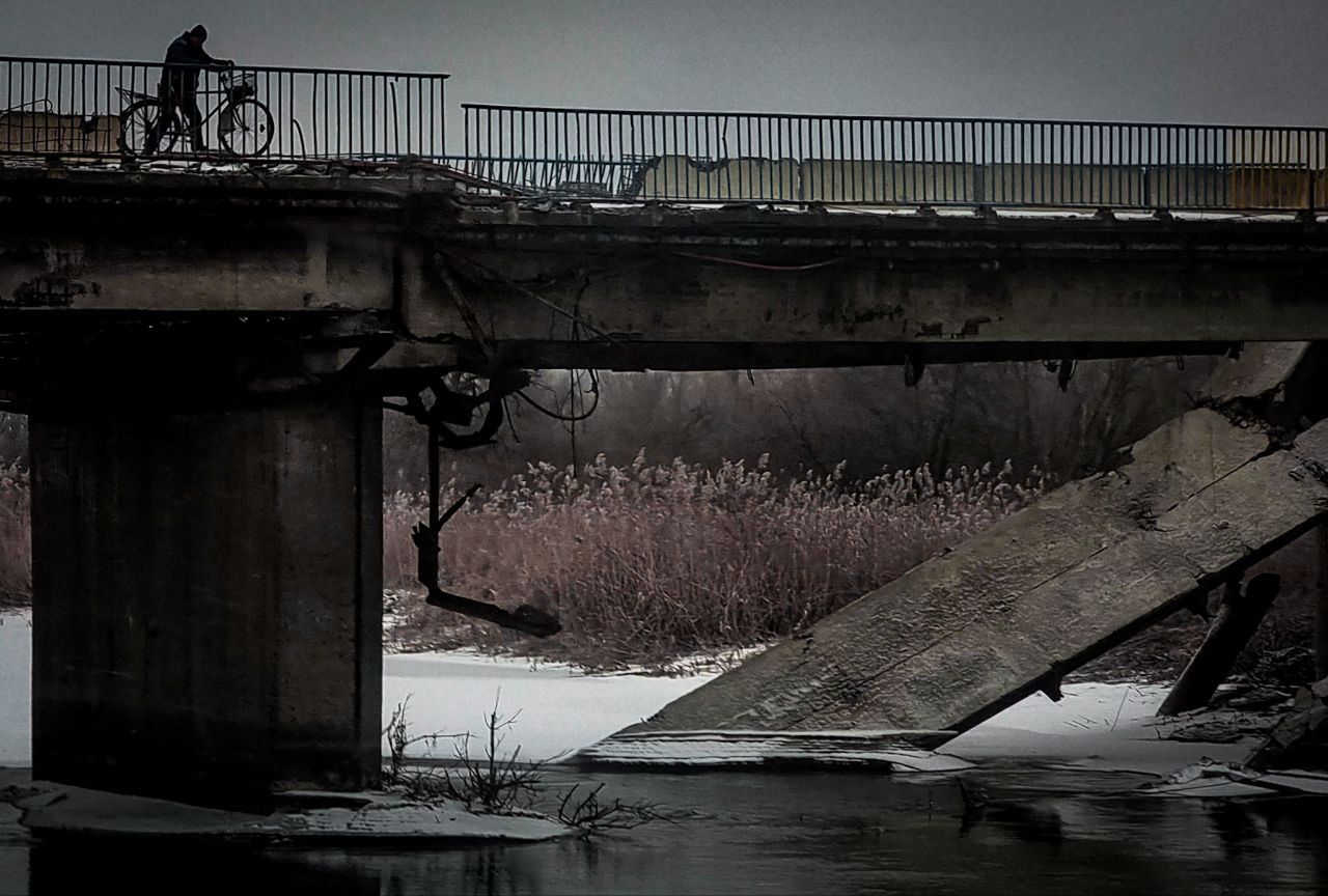 Новини Тернополя - фото з У 20 років об’їздив усю лінію фронту. Художник з Кременця розповів про свою волонтерську місію