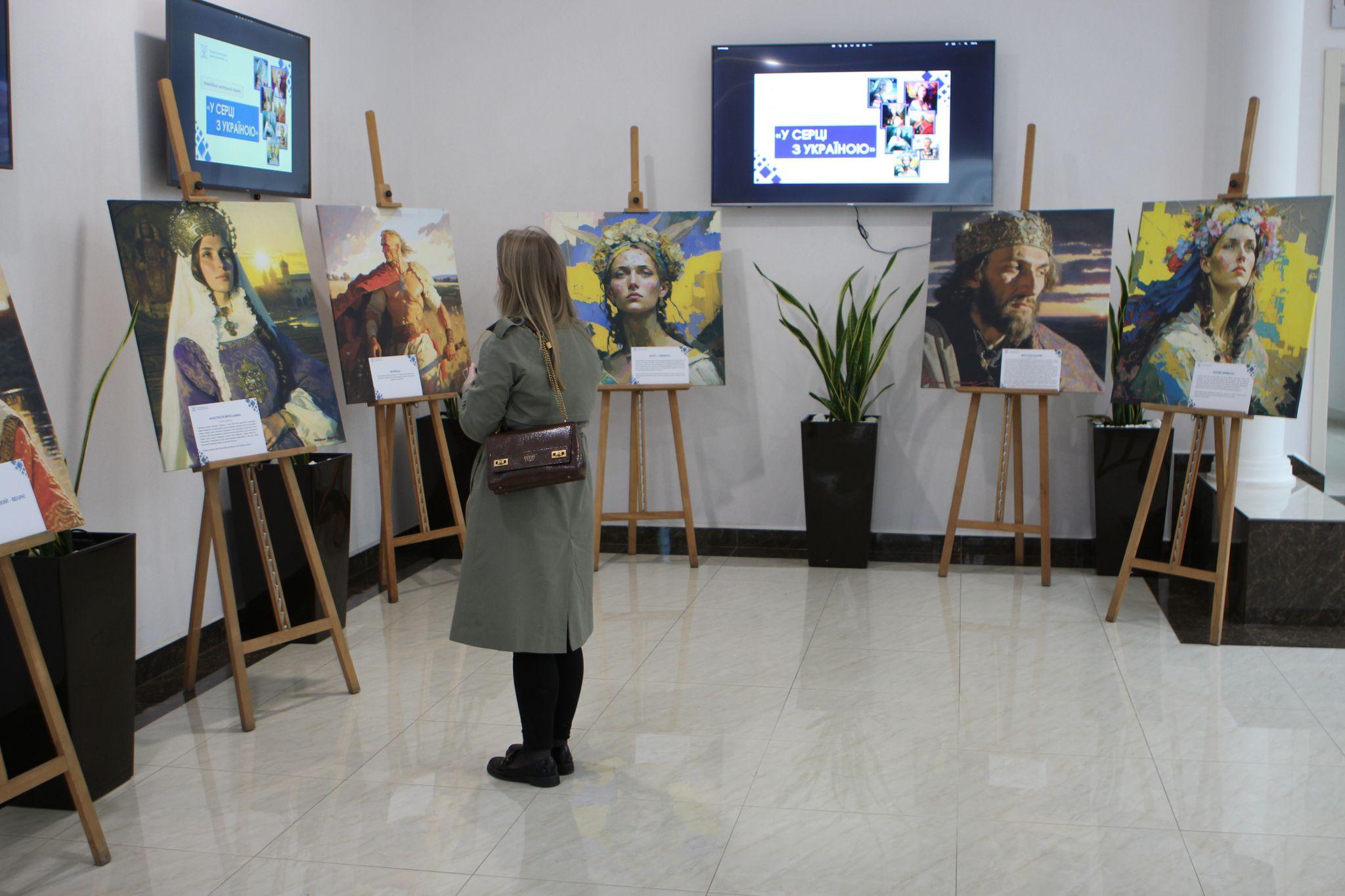 Новини Вінниці - фото з «Хто покарає злочинців?». У центрі Вінниці відбулася вулична акція