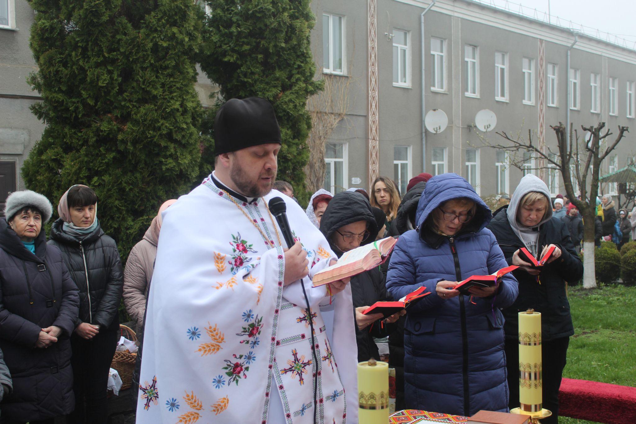 Новини Козятина - фото з Освячення Великодніх кошиків у храмах ПЦУ козятинської громади