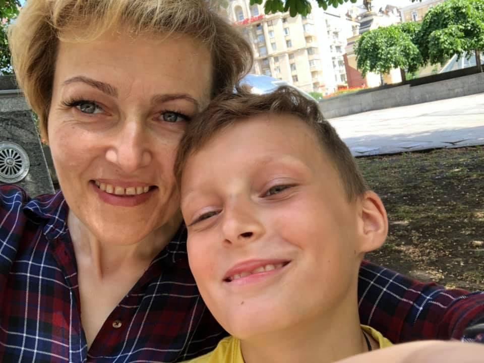 Новини Вінниці - фото з Померла 16-річна Олександра Горпинюк. Дівчина, разом з мамою і братом, отруїлася чадним газом