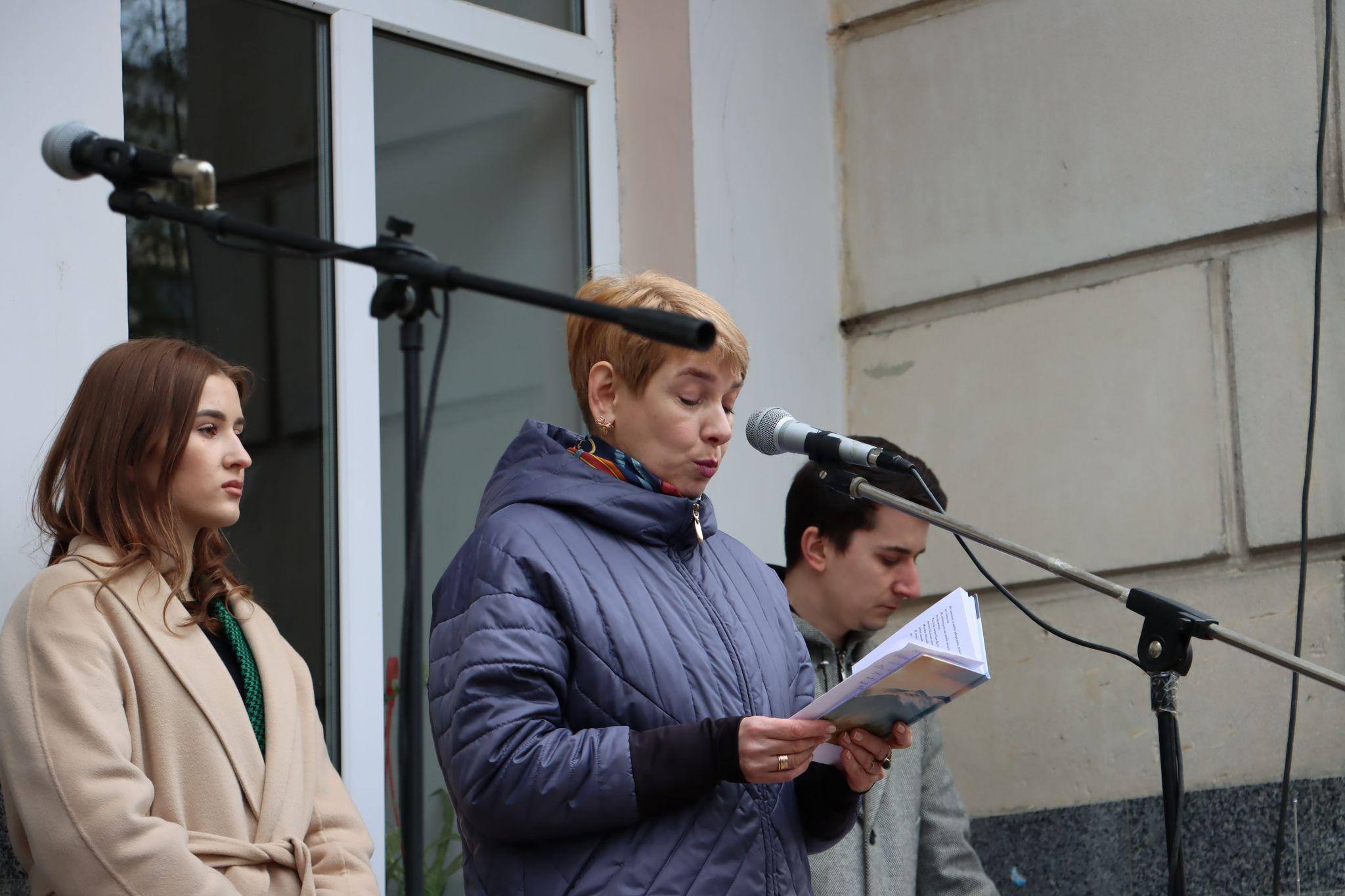 Новини Тернополя - фото з Вшанували Героя: у Тернополі відкрили меморіальну таблицю Роману Стецюку (РЕПОРТАЖ)