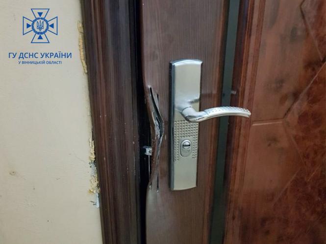 Новини Вінниці - фото з На Стеценка з шостого поверху випала маленька дитина. В якому вона стані?