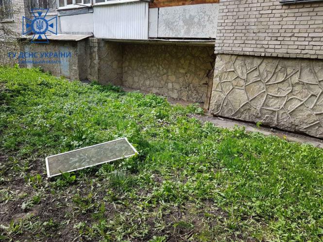 Новини Вінниці - фото з На Стеценка з шостого поверху випала маленька дитина. В якому вона стані?