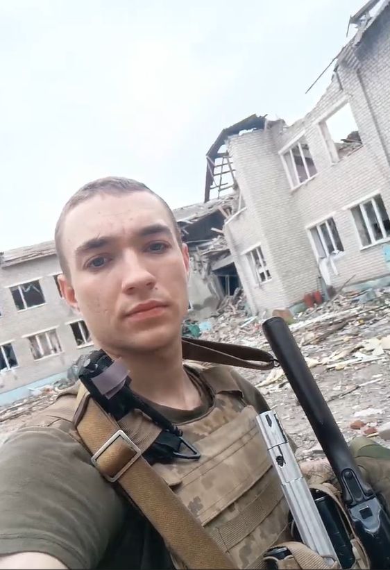 Новини Хмельницького - фото з “Чекав повноліття, щоб вступити до лав ЗСУ”. Історія 20-річного військового із Хмельниччини