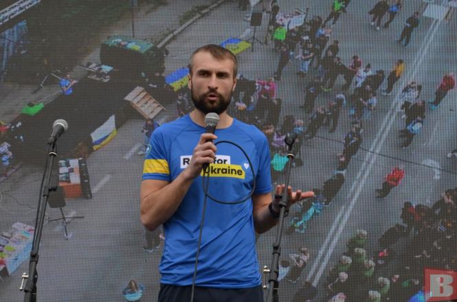 Новини Хмельницького - фото з До благодійного забігу на Прибузькій долучилось майже півтори тисячі людей (ФОТОРЕПОРТАЖ)