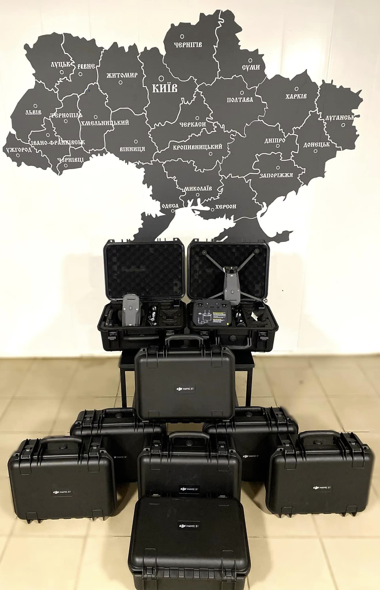 Новини Хмельницького - фото з Атомники Нетішина купили дрони для ЗСУ на 2,2 мільйони гривень