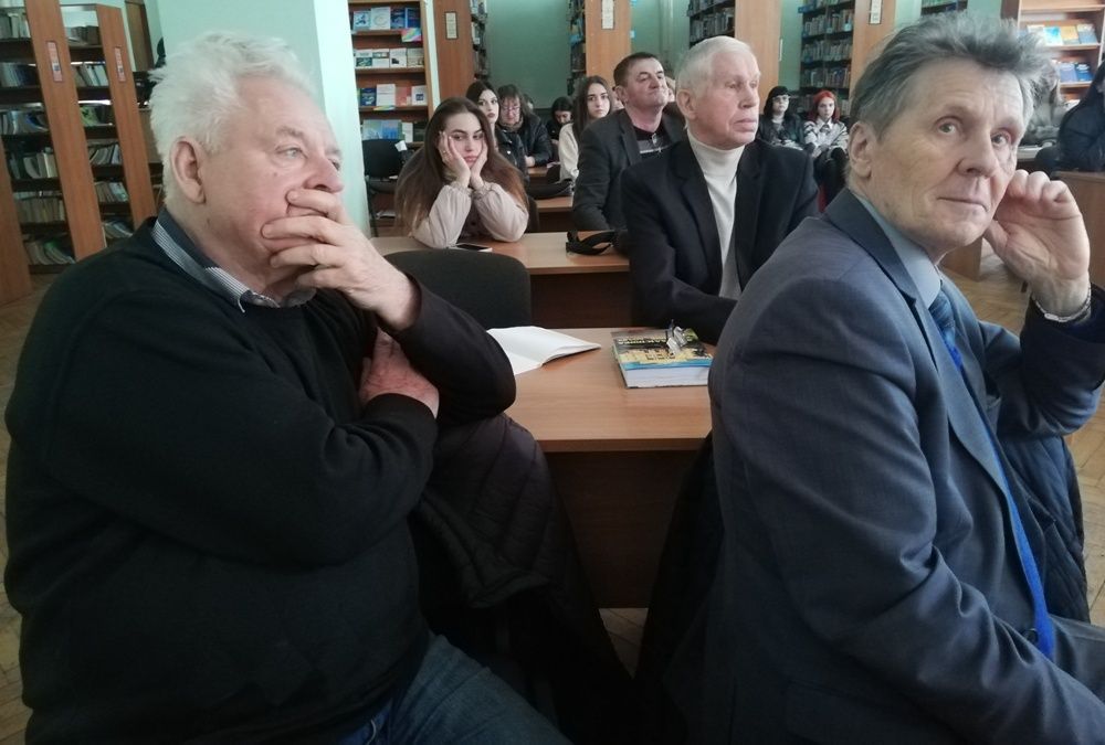 Новини Вінниці - фото з «Нарис не читав, але написано цікаво». У пам'ять про журналіста видали його книгу