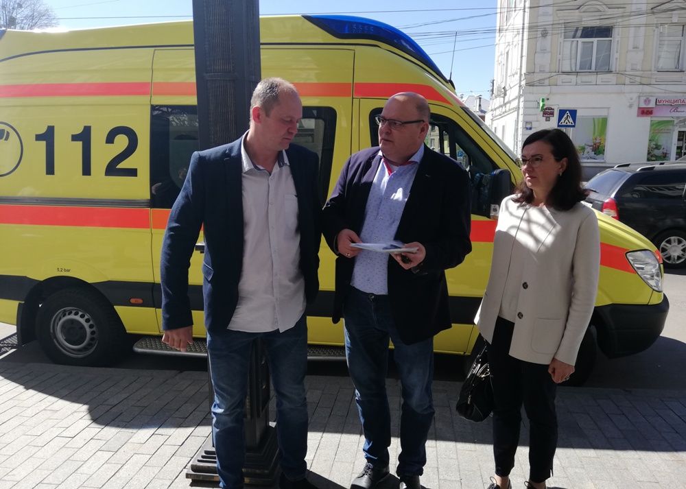 Новини Вінниці - фото з «Данке, Елі!». Як німець, закоханий у вінничанку, допомагає нашому місту і військовим