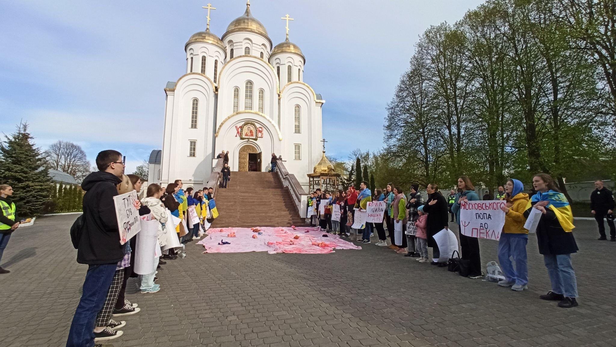 Новина тернополя. Собор віри любові Надії Тернопіль. Новини Тернополя 20 хвилин фото.