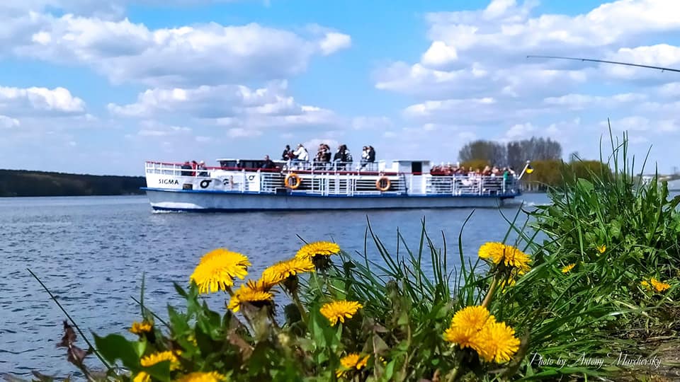 Новини Тернополя - фото з Вартість прогулянок на теплоходах по Тернопільському ставу зросла. Скільки тепер треба платити за круїз?