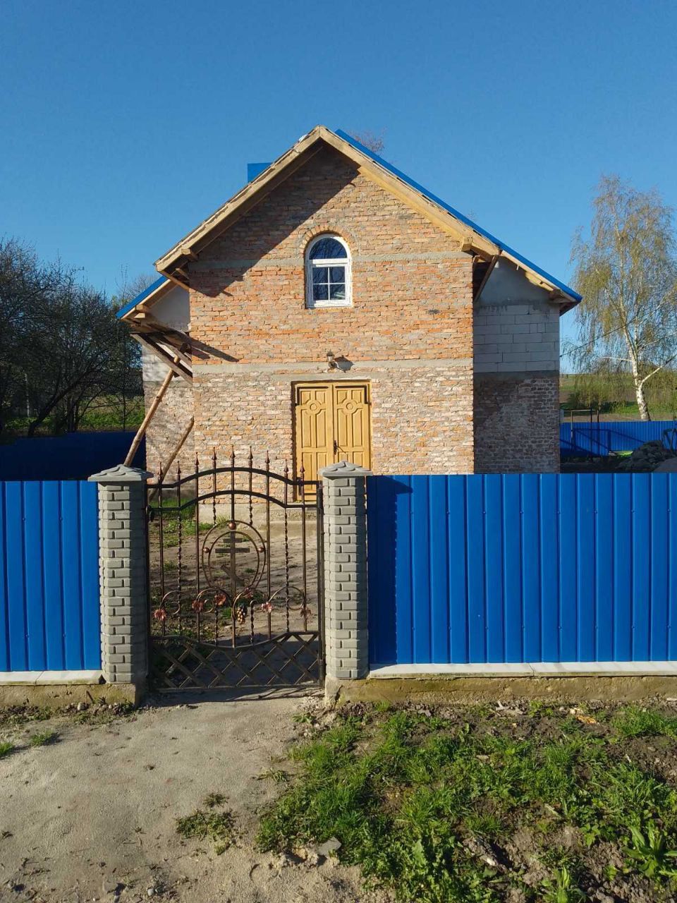 Новини Тернополя - фото з Староста села разом із прибічниками, щоб не переходити до ПЦУ, збудували нову церкву моспатріархату