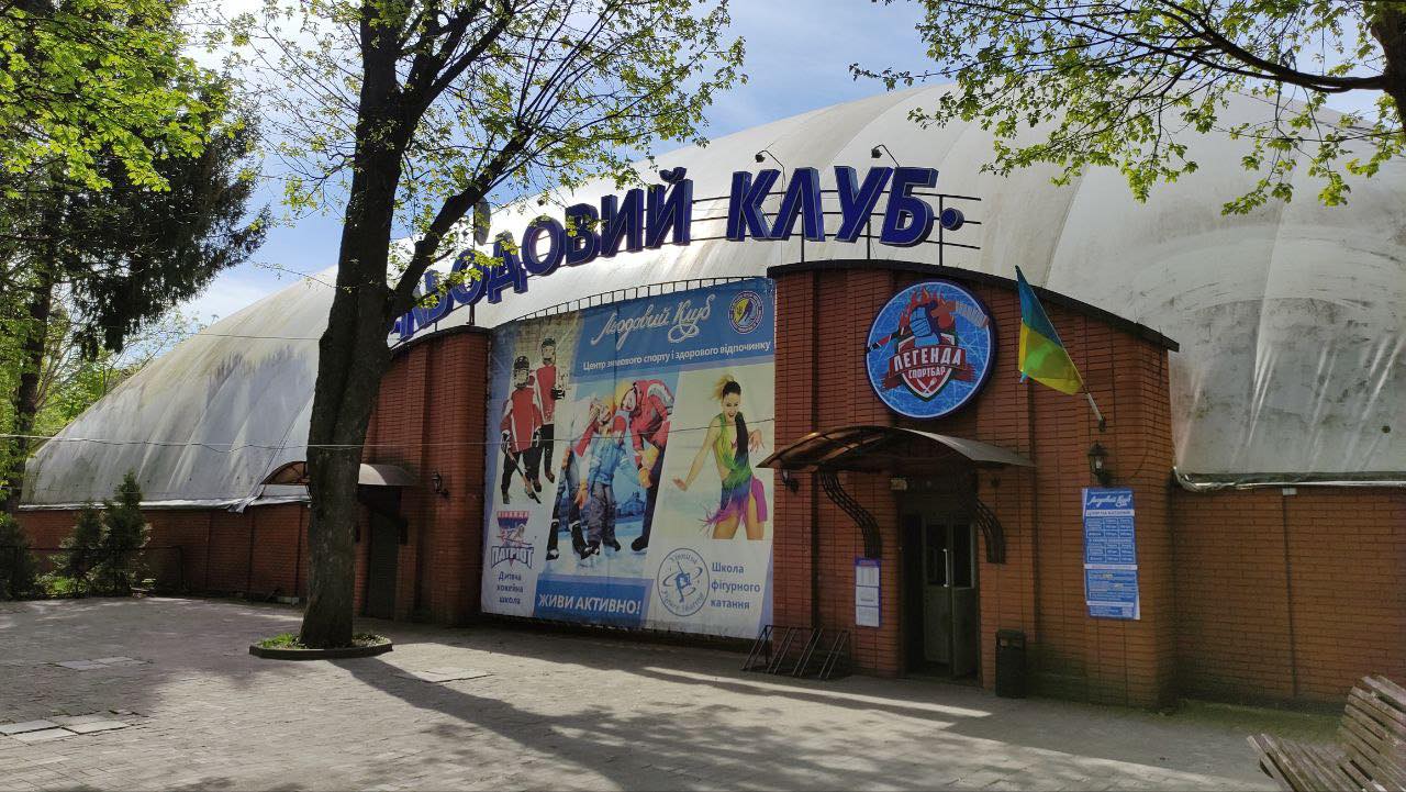 Новини Вінниці - фото з У Центральному парку запрацювали атракціони. Дізналися, яка вартість квитків на каруселі та інші забави