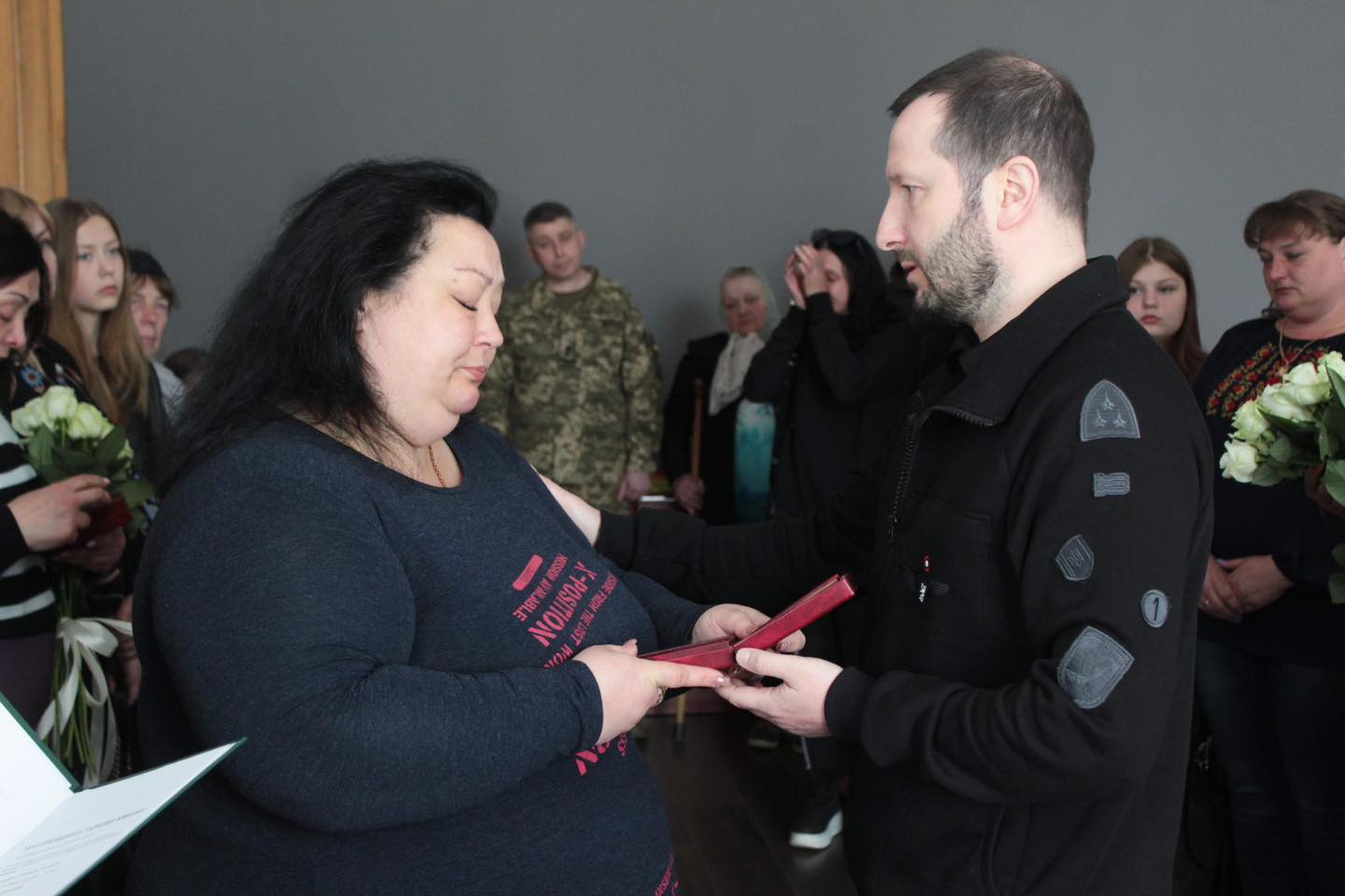 Новини Хмельницького - фото з Орденами й медалями посмертно нагородили 11 загиблих бійців з Хмельниччини