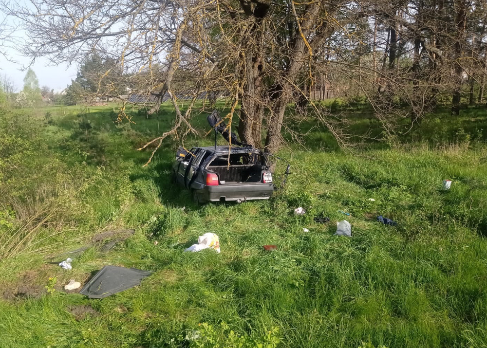 Новини Житомира - фото з Двоє людей травмувалися у результаті ДТП на Радомишльщині радомишльскі поліцейські з’ясовують обставини дтп з травмуванням двох людей