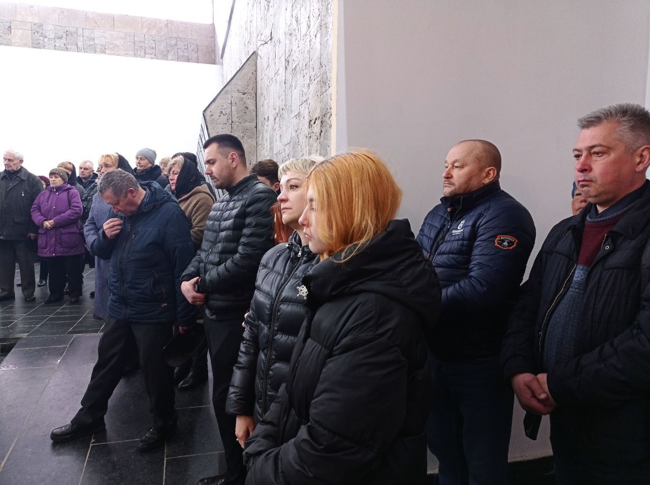 Новини Тернополя - фото з Боронив Україну від окупантів: Тернопіль прощається із захисником Ігорем Федином