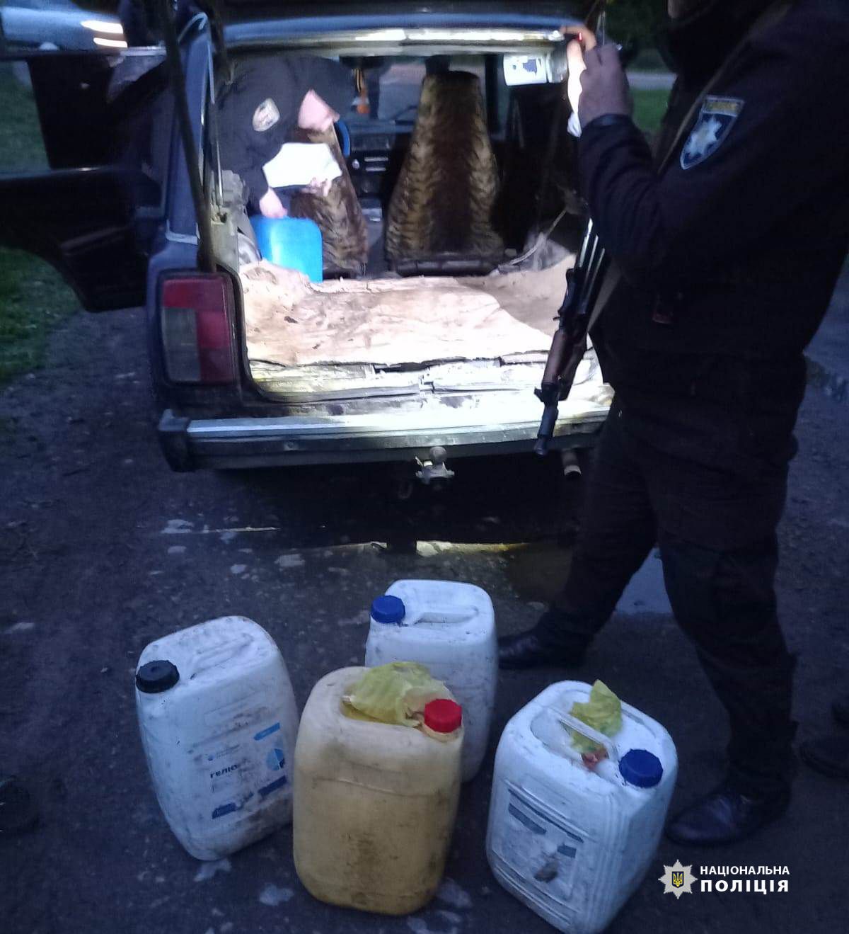 Новини Вінниці - фото з На Вінниччині банда спеціалізувалась на викраденні коштовних міндобрив