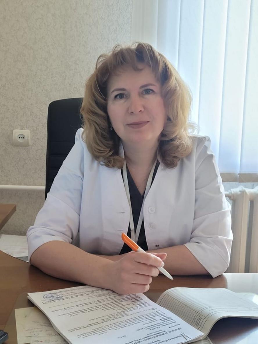 На зображенні може бути: 1 особа, навчається та лікарня