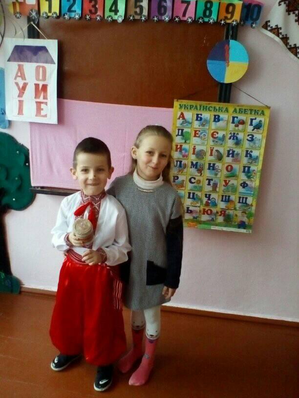 Новини Тернополя - фото з Майже рік не говорить, не бачить та не ходить: допоможіть врятувати Рому Васильчука з Кременеччини