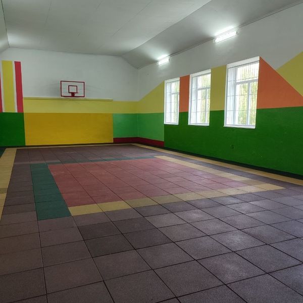 Новини Тернополя - фото з У школі Лановецької громади відремонтували спортзал
