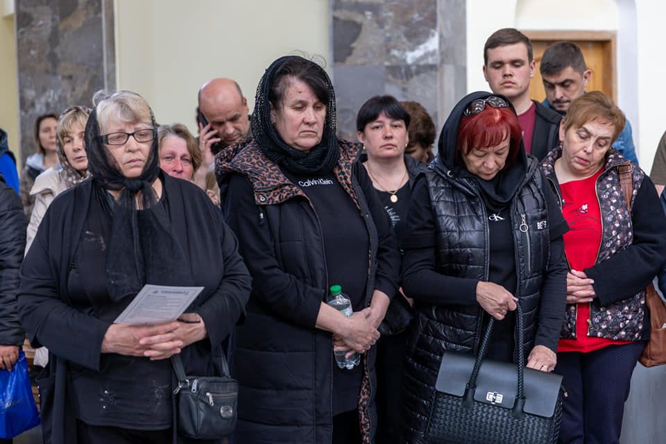 Новини Тернополя - фото з У «Зарваниці» відбулась проща матерів загиблих Героїв