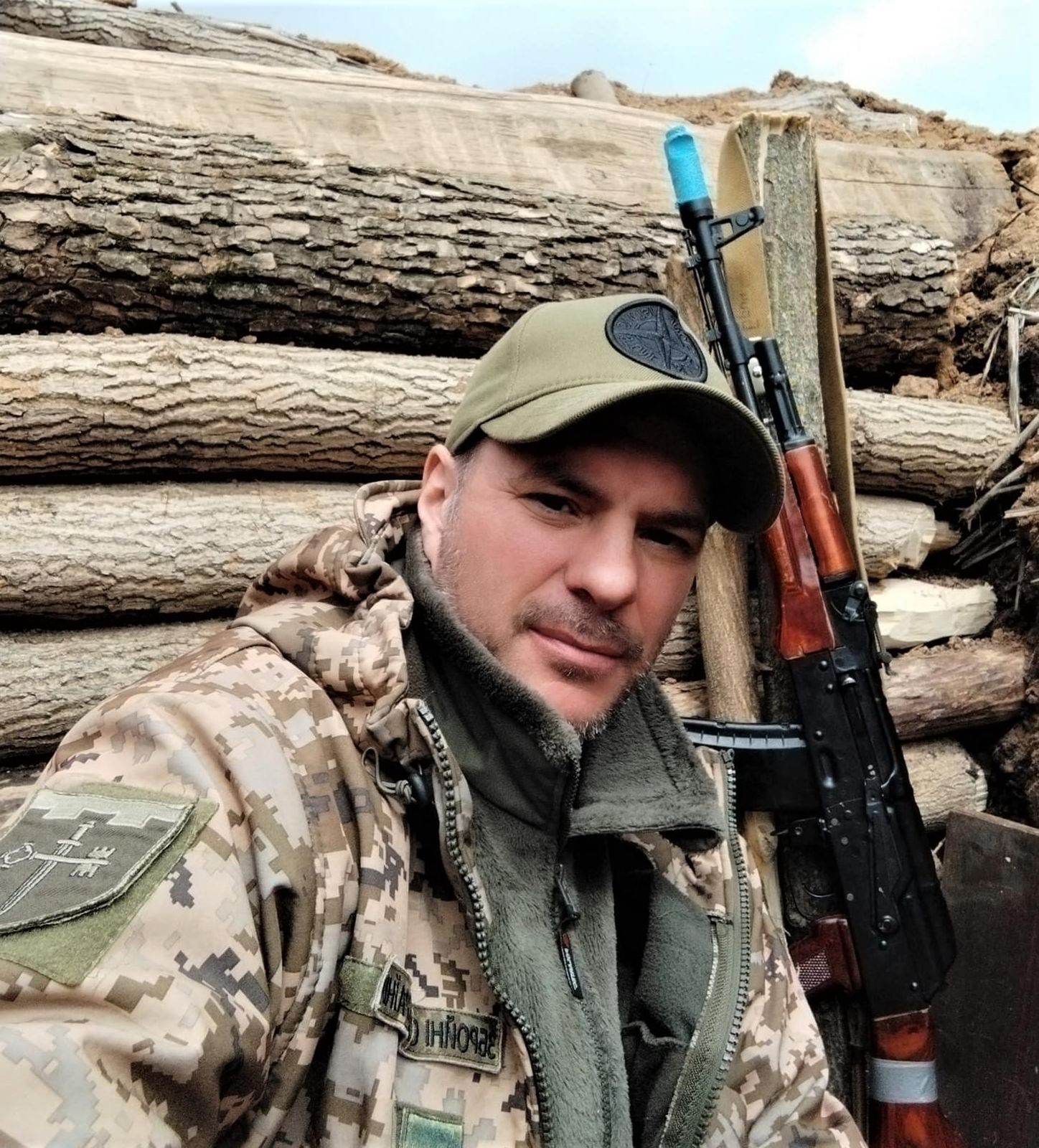 Новини Тернополя - фото з Бійці 105 бригади ТрО подякували мамам у віршах та піснях