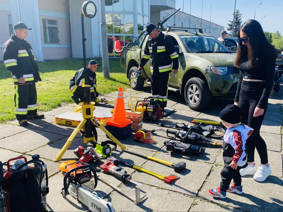 Новини Хмельницького - фото з На АЕС відбулися сімейні перегони в підтримку військових (ФОТО)
