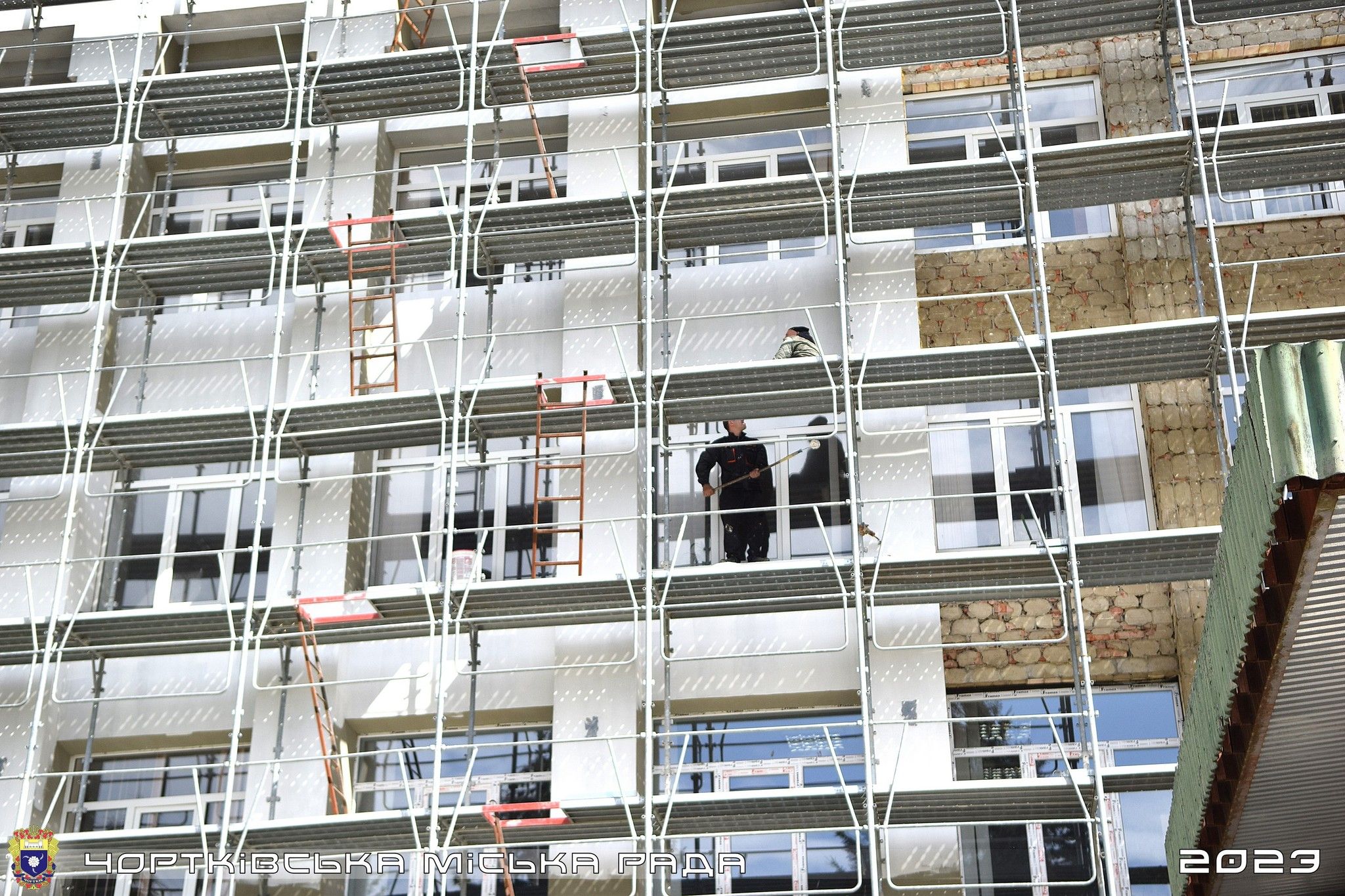 Новини Тернополя - фото з У Чортківській школі №7 виконують ремонт на 25 мільйонів гривень