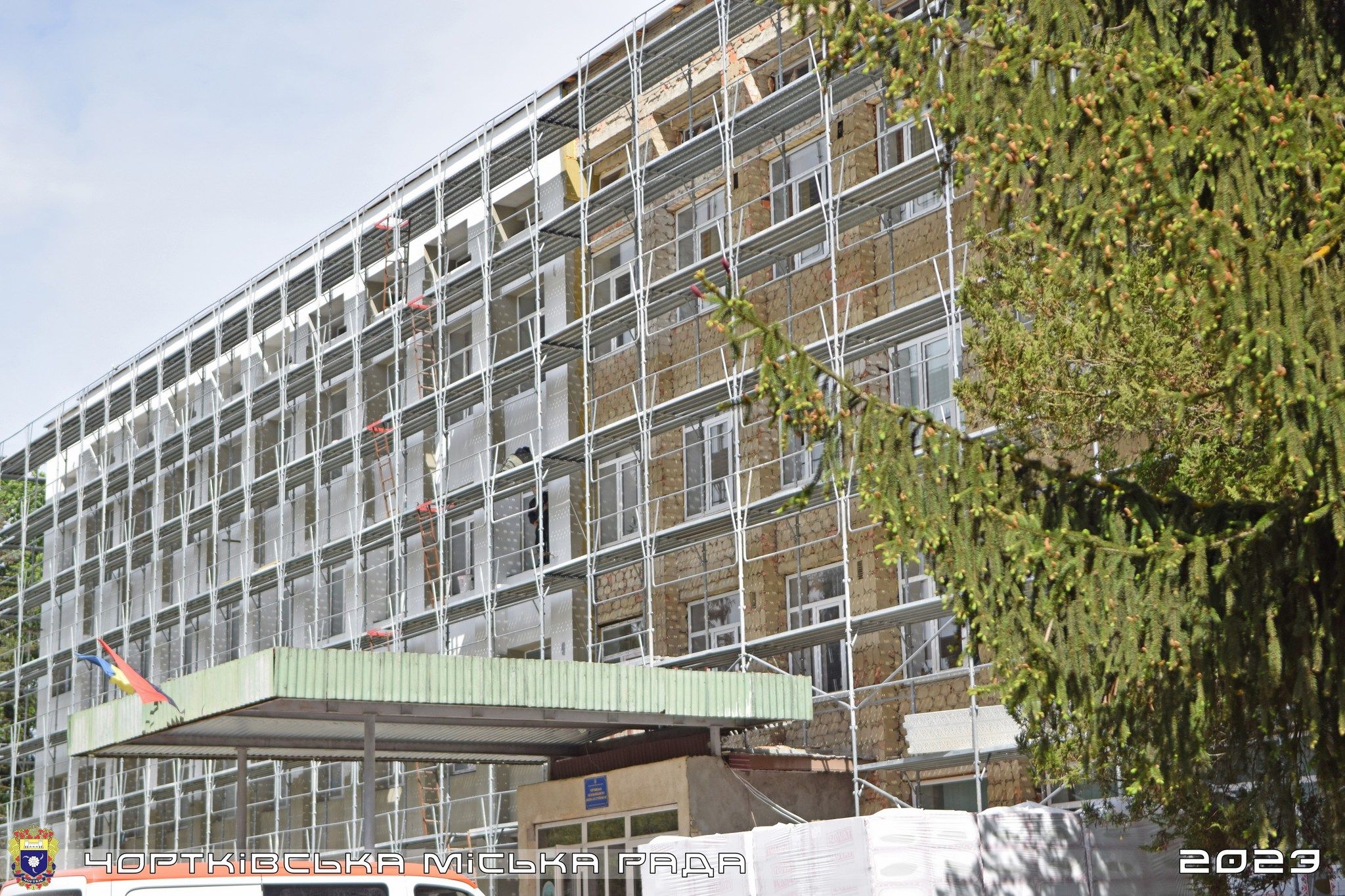 Новини Тернополя - фото з У Чортківській школі №7 виконують ремонт на 25 мільйонів гривень