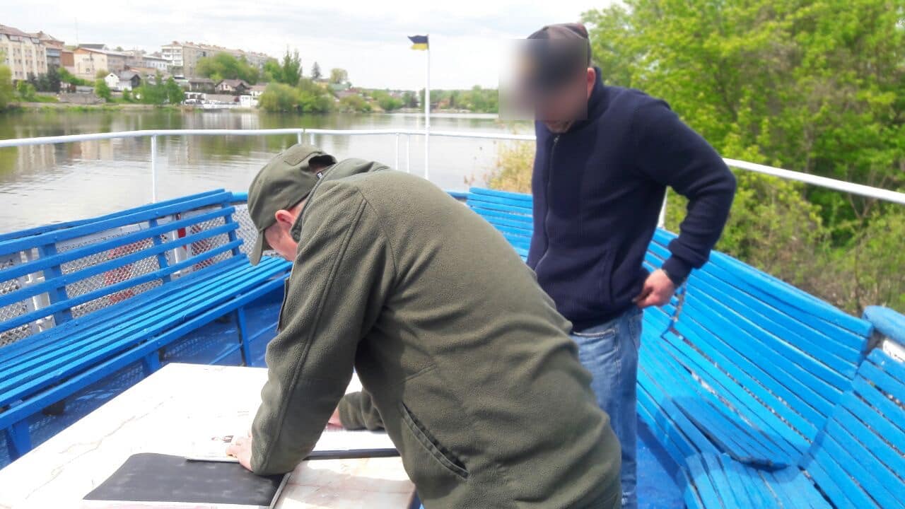 Новини Вінниці - фото з Попри накладені штрафи, теплоходи з катамаранами продовжують виходити на Південний Буг