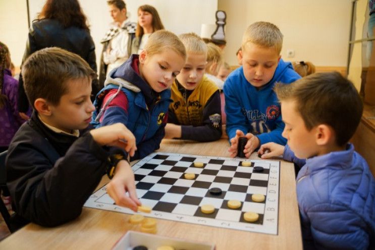Новини Вінниці - фото з В Тяжилові облаштували батут. Що ще тут зробили у рамках «Бюджету громадських ініціатив»?