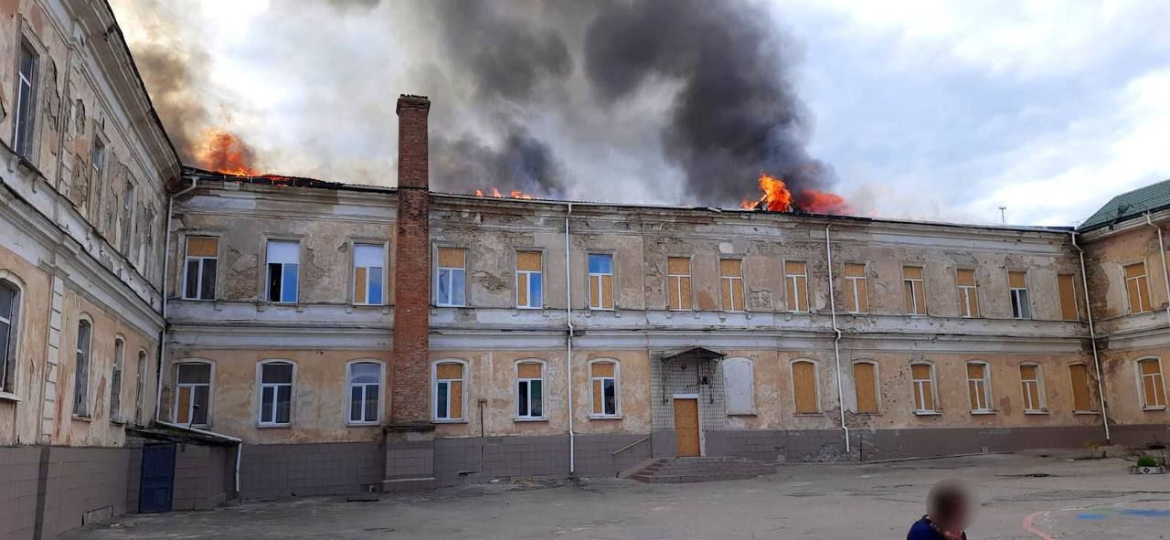 Новини Хмельницького - фото з Кам’янець перерахував постраждалому Херсону 1 мільйон гривень