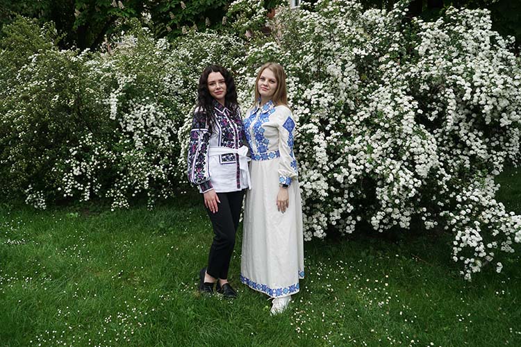 Новини Тернополя - фото з На Тернопільщині медики МВС подарували захисникам символ нескореності