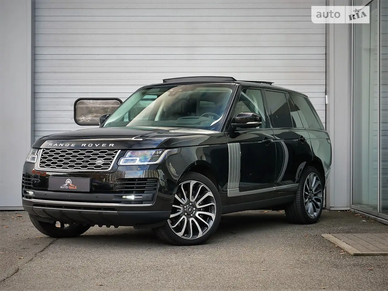 Новини Тернополя - фото з Є за 7 тисяч гривень, а є й за кілька мільйонів: найдорожчі і найдешевші авто, які продають в області