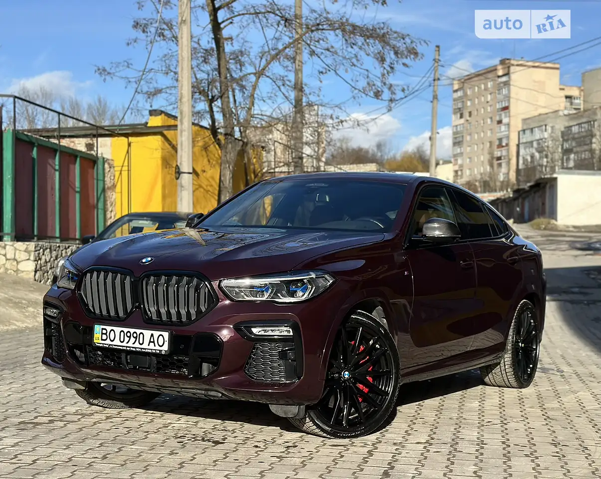 Новини Тернополя - фото з Є за 7 тисяч гривень, а є й за кілька мільйонів: найдорожчі і найдешевші авто, які продають в області