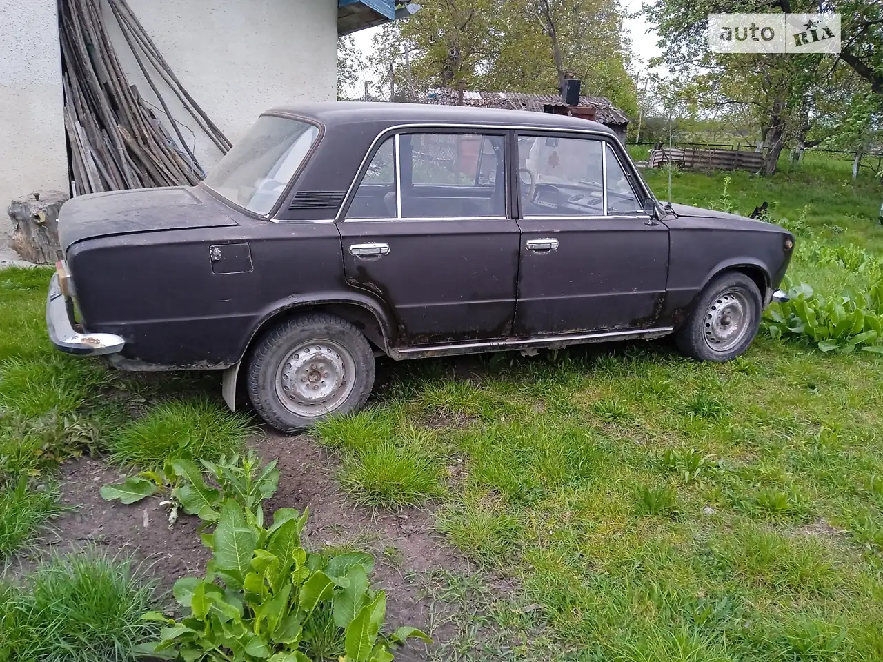 Новини Тернополя - фото з Є за 7 тисяч гривень, а є й за кілька мільйонів: найдорожчі і найдешевші авто, які продають в області