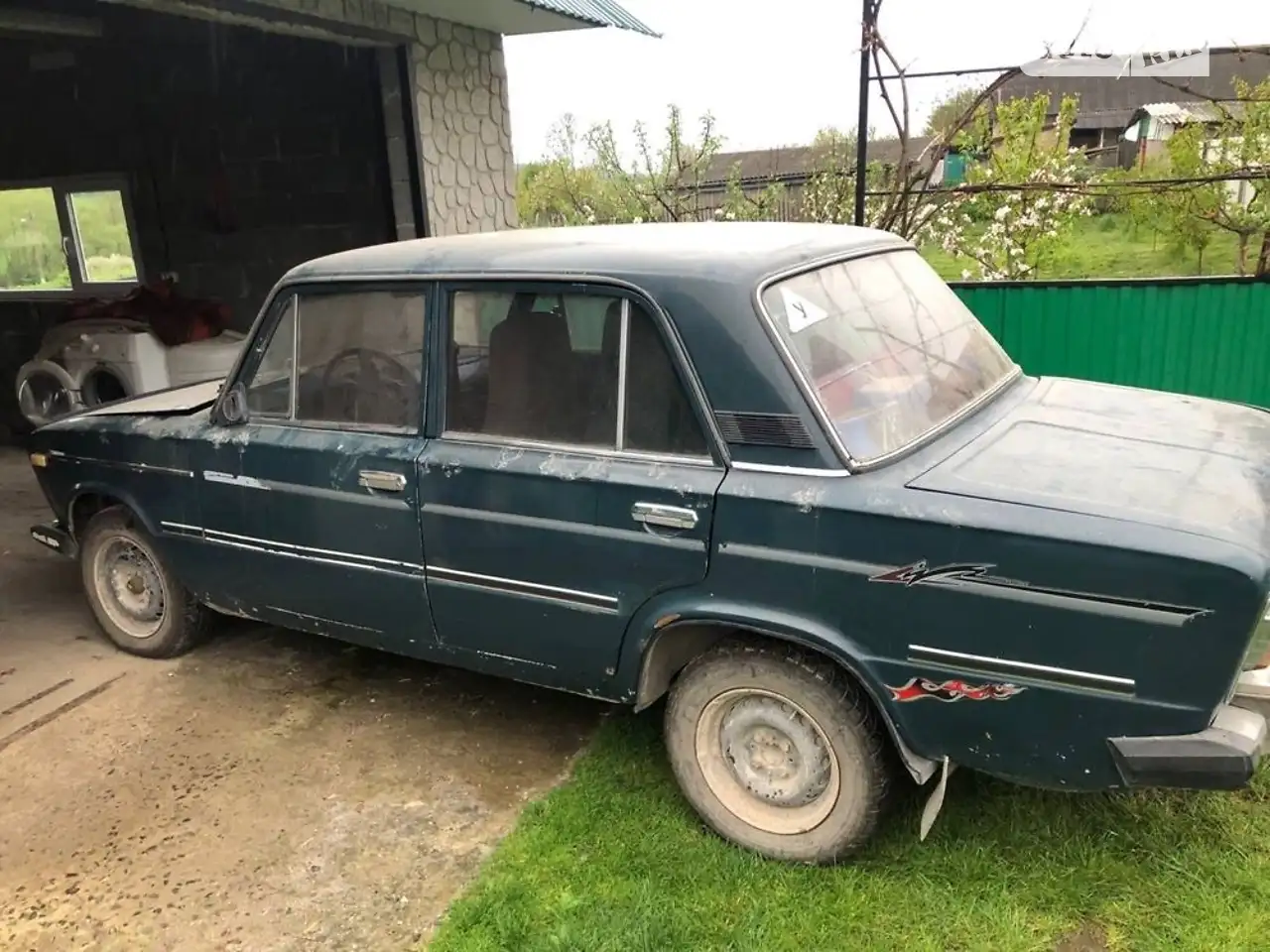 Новини Тернополя - фото з Є за 7 тисяч гривень, а є й за кілька мільйонів: найдорожчі і найдешевші авто, які продають в області