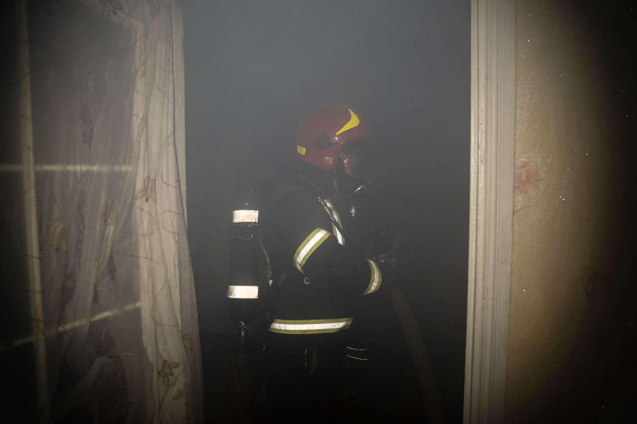 Новини Хмельницького - фото з На Озерній горів очерет, на Соборній – квартира в п'ятиповерхівці  (ВІДЕО, ФОТО)